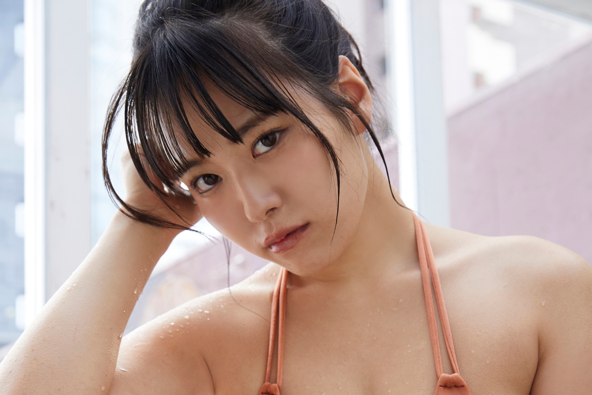 グラドル東雲うみ　初のデジタル写真集は「東雲うみ誕生の瞬間でした」