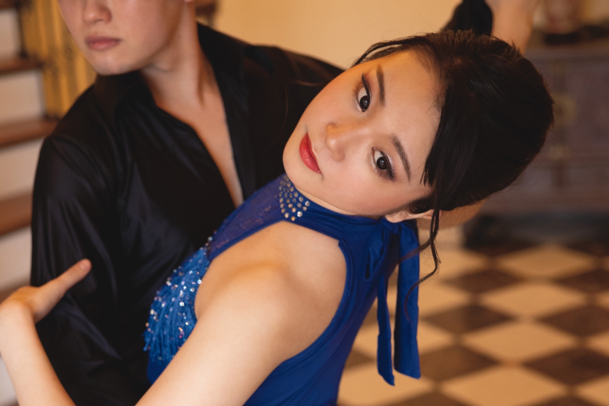 小3から社交ダンス経験の森千里　20歳で魅せたセクシー「ダンス」グラビア