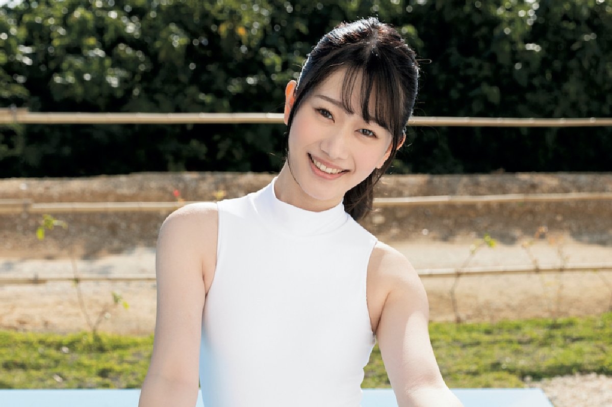 「ミスFLASH2022」笹岡郁未　清純派グラドルの美ヒップが輝く