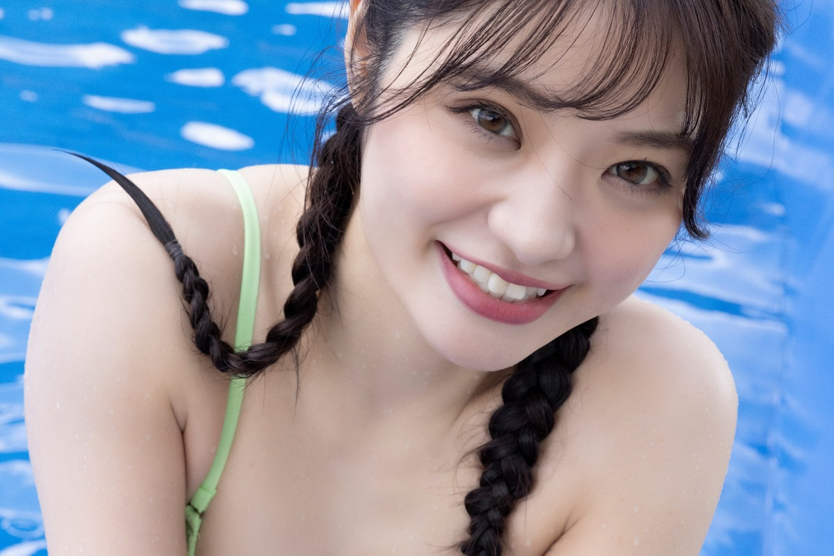 ダンサー・KOZUEが魅せる秘蔵ショット　テーマは「恋人との小旅行」