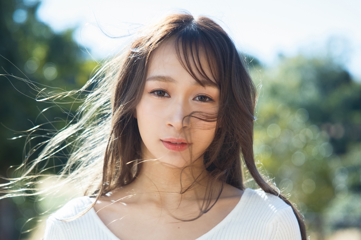 【グラビアシリーズ「なをん。」】花アリスを撮り下ろし　妖艶な“花”の魅力に吸い寄せられそう