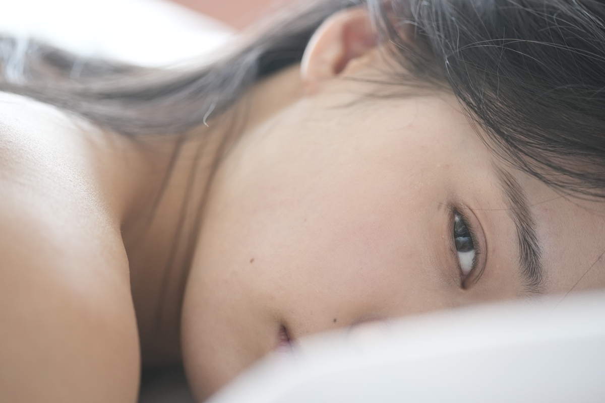 【『ふてほど』で話題】澄田綾乃が再びグラビア登場　テーマは「雪と儚さ」、北海道を舞台に艶やかな姿を披露