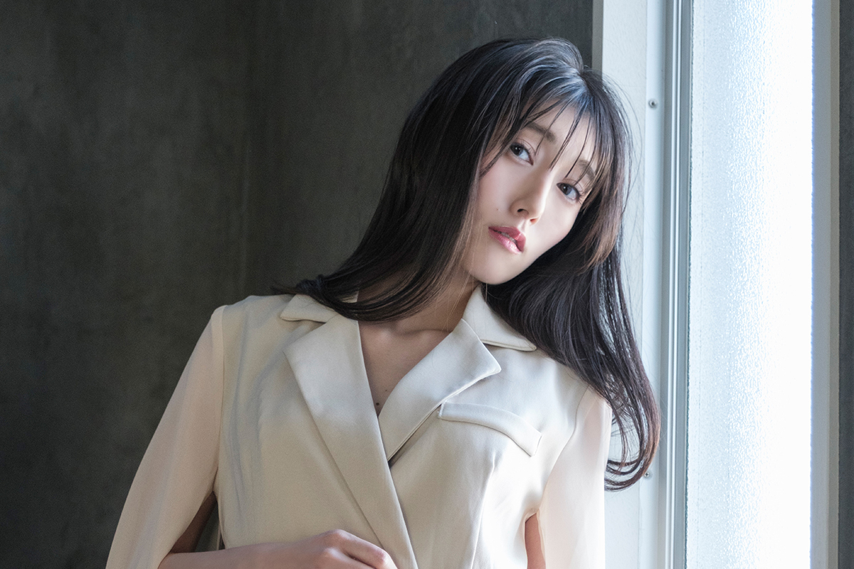 《関コレにも登場》“魔性系グラドル”村雨芙美がセクシーグラビア披露「これからも名に恥じない活動をしていきます」