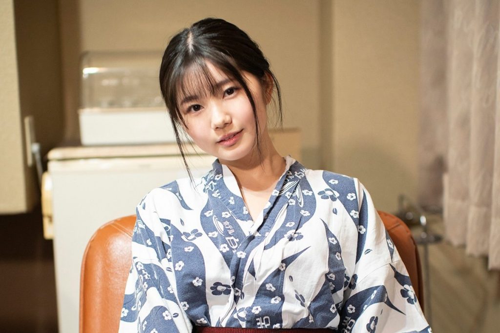女優デビュー発表の純白彩永が165cm・Hカップバストを披露「グラドルに留まるより、良い挑戦だと思った」「自然体でがんばりたい」と心境明かす