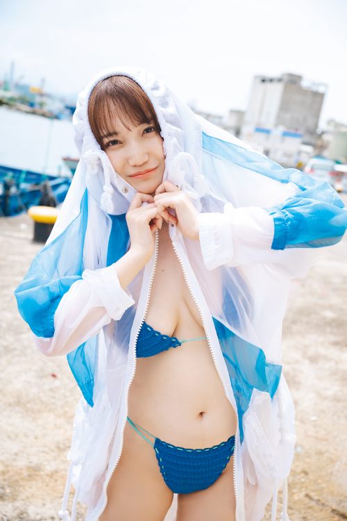 発売記念お渡し握手会が9月28日(日)13時より東京・神田神保町の書泉グランデにて開催