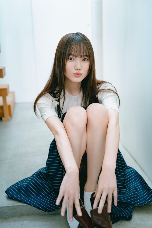 デジタル写真集『石川花音 はじまりのカノン』は12月22日に各電子書店にて発売予定