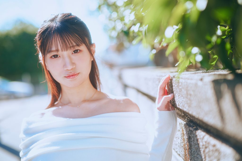 《純欲があふれてる》身長170cm・8頭身のIカップ！　衝撃デビューの超大型新人・雛形みくる、1st写真集の貴重アザーカット解禁