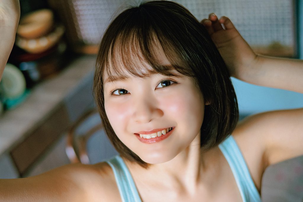 《初グラビア》元SDN48・芹那プロデュース『踊れ！神風』現役女子大生アイドル・流川結衣が魅せる“ぷるふわ”なボディー