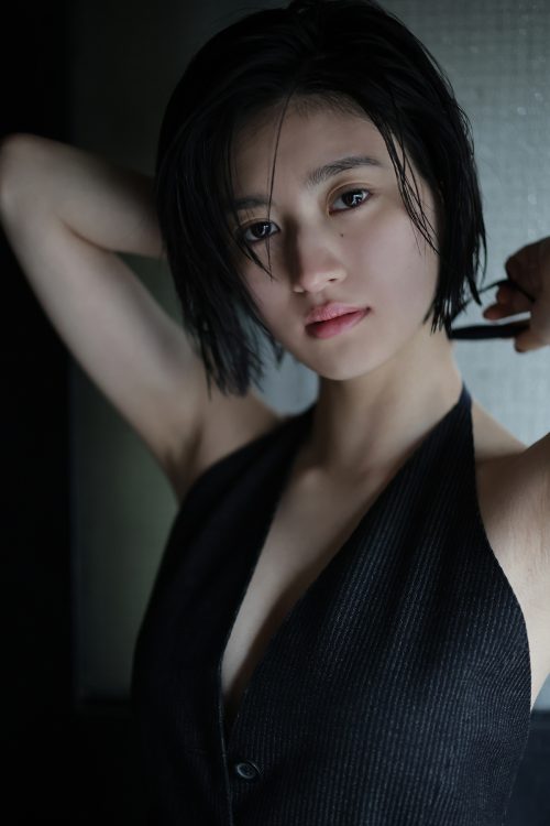 デジタル写真集『幸田あかり 絶対ヒロイン』は各電子書店で発売中