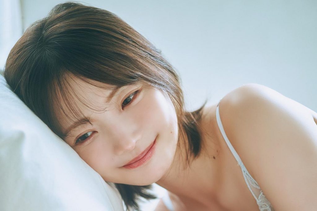 「めっちゃ可愛い！」新谷姫加が魅せる“新しい私”　俳優としての階段を駆けのぼるグラビアプリンセス、大人の色気が全開